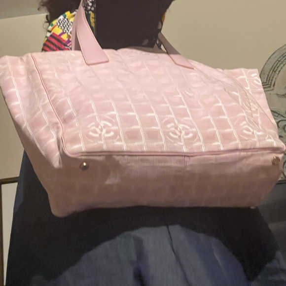 Authentic Chanel Tote - Picture 11 of 12